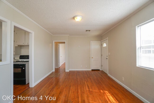 Foto del edificio - 2 br, 1 bath House - 913 Yukon Avenue