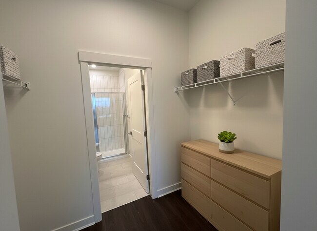 Photo du bâtiment - 5382-200 200 St