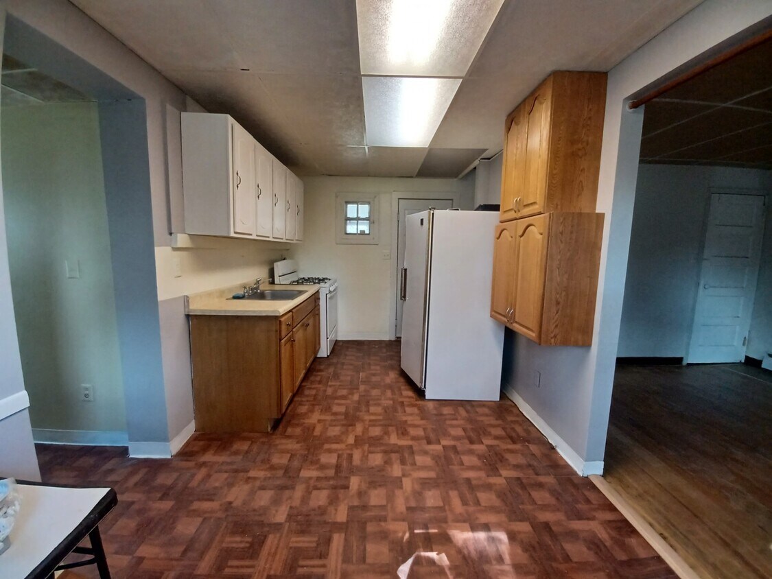 Foto del edificio - 48 Lenox Ave
