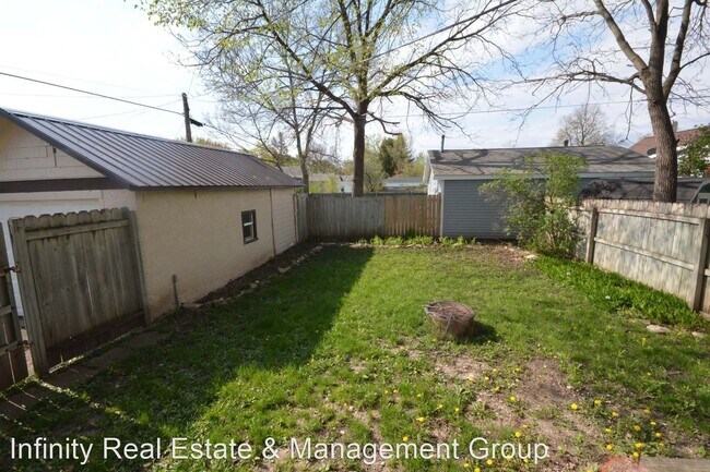 Foto del edificio - 3 br, 2 bath House - 512 10th St SE