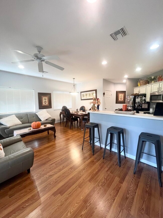 Building Photo - 8919 Sandshot Ct