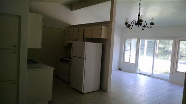Building Photo - 638 Butternut Dr