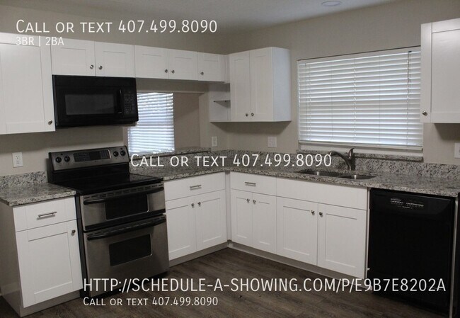Building Photo - 4412 Suntree Blvd. - $1,995 - 3 Bed 2 Bath
