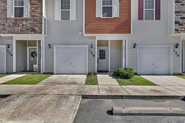 Foto del edificio - Carolina Forest Townhome with garage!
