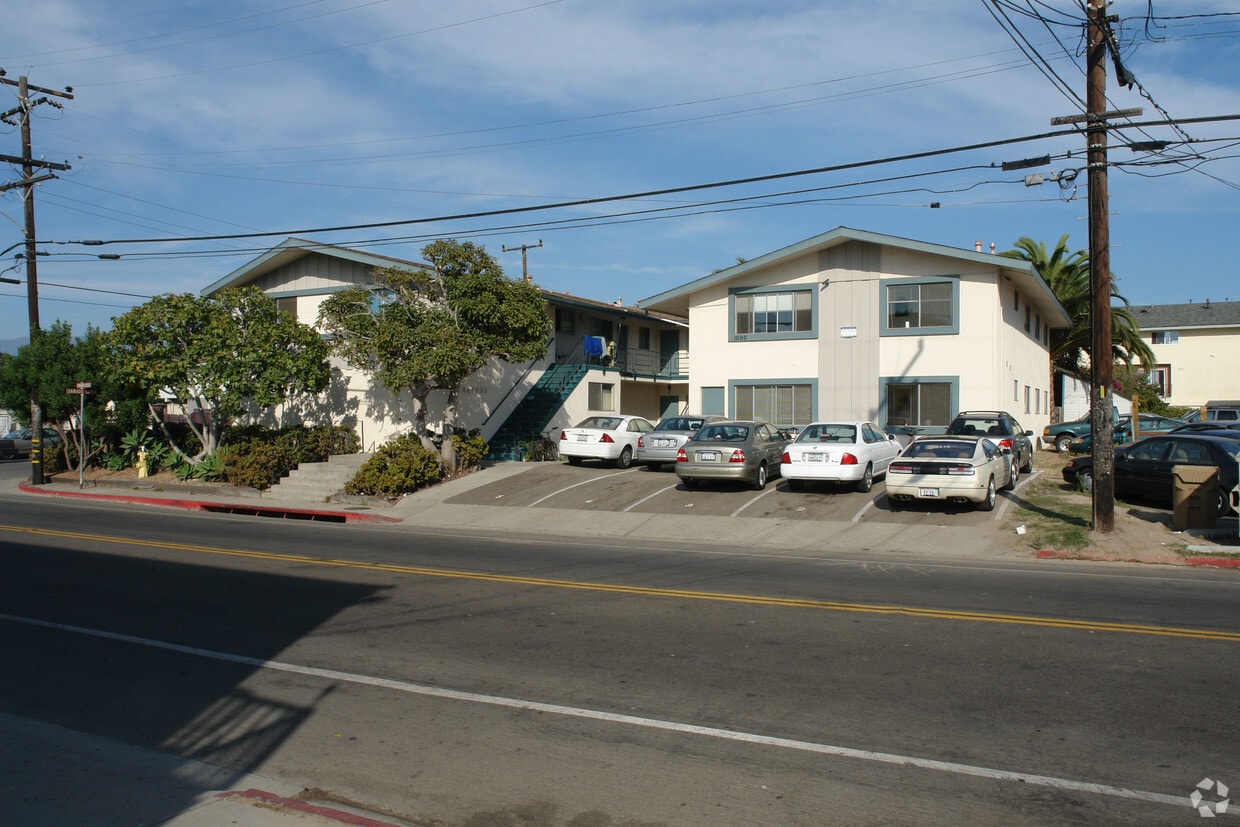 Primary Photo - 1000 El Embarcadero Rd
