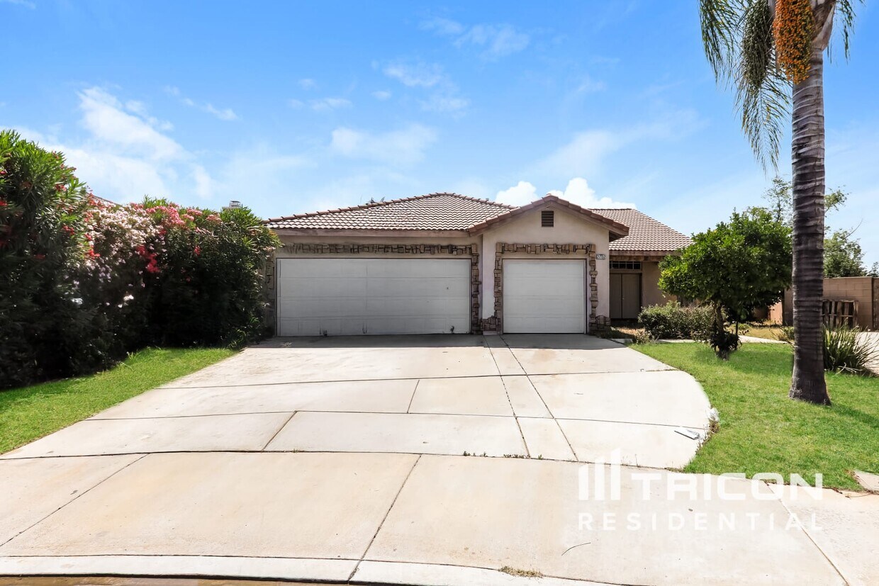 Foto principal - 27152 Myles Ct