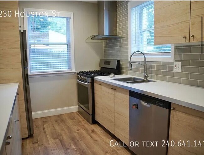 Foto del edificio - 2230 Houston St