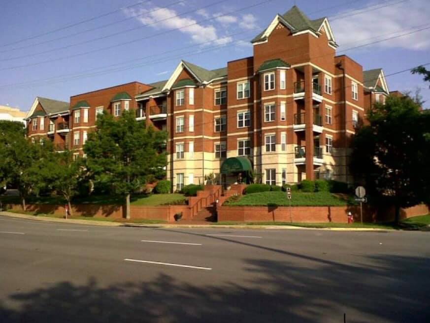 Generic building - 900 Taylor St