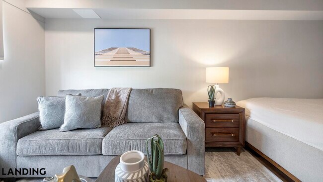 Foto del edificio - 5772 Old Hickory Blvd