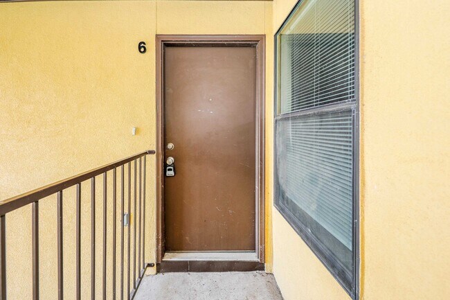 Foto del edificio - 2119 S Ejido Ave