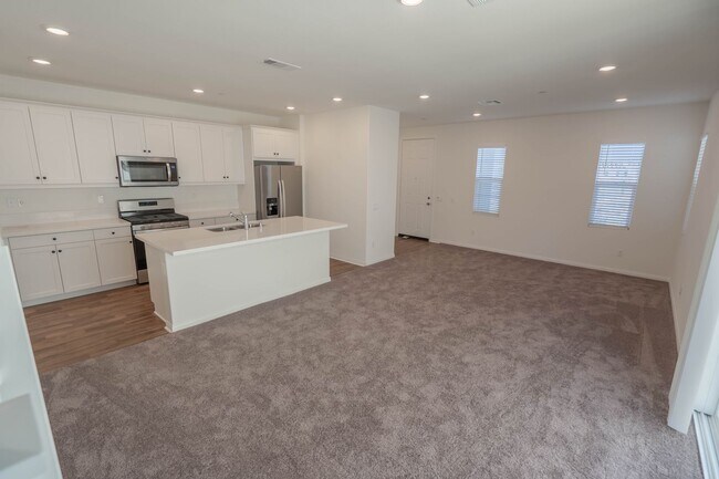 Foto del edificio - 27025 Trail View Ln.