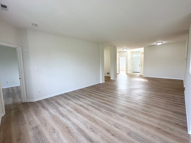 Foto del edificio - 1308 Charlevoix Way