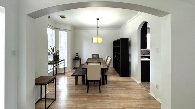 Foto del edificio - 17630 Riata Springs Ln