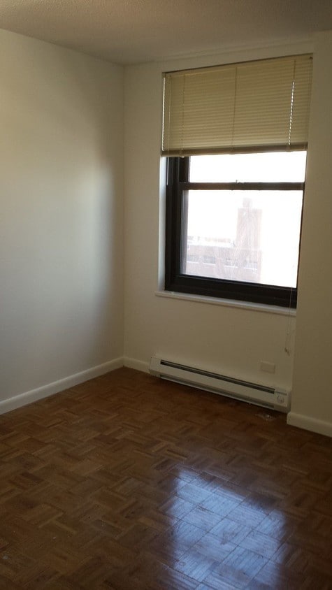 Primary Photo - 1749 2nd Ave