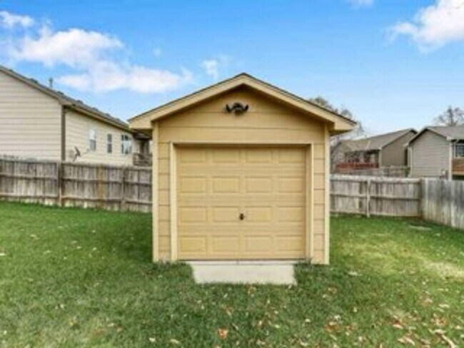 Foto del edificio - 5 Bedroom Home In Derby