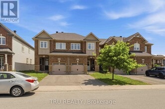 Building Photo - 205 Losino Cres