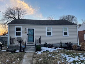 Building Photo - 2719 Overbrook Ave