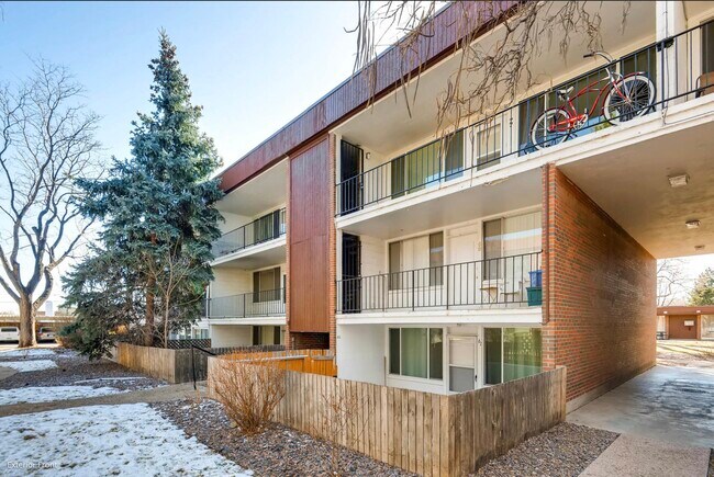 Building Photo - 10145 W 25th Ave