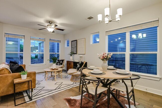 Foto del edificio - 2001 Tramson Dr