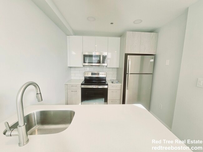 Photo - 195 Park Dr Apartment