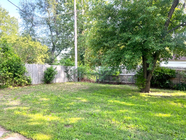 Building Photo - 631 Alexander Dr