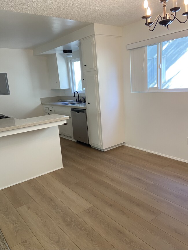 Dining Room & Kitchen - 1312 Agate St