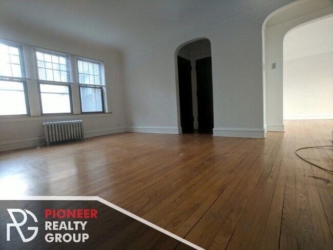 Foto del edificio - 2613 W Berwyn Ave