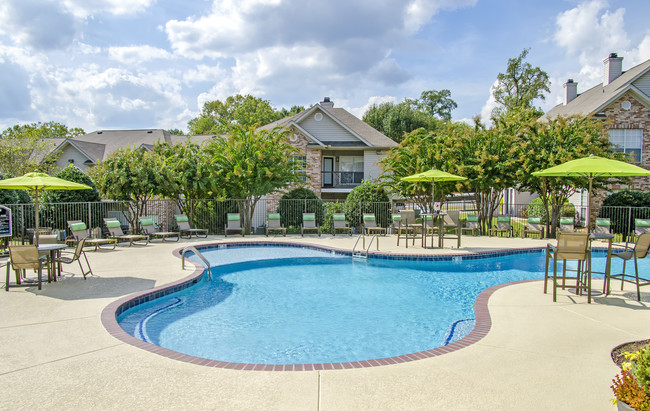 Harpeth River Oaks Apartments