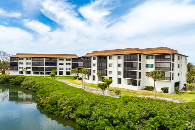 Building Photo - Buttonwood Cove