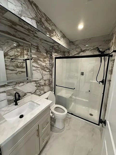 Foto del edificio - Private ADU with Designer Finishes & Separate Entrance in Desirable Castaic