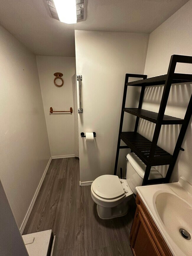 Foto del edificio - 240 Main St