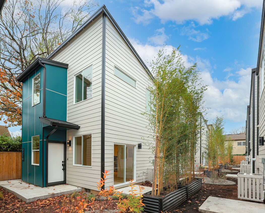 Foto principal - 4276 NE Going St