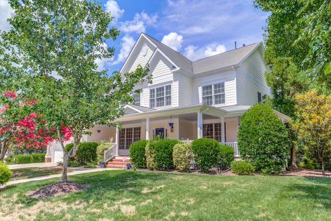 Building Photo - 907 Grogans Mill Dr