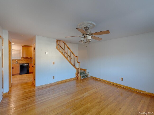 Building Photo - 4 Forge Gate Dr