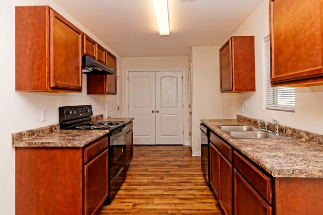 Building Photo - Beautiful 3 Bedroom Home in Hardeeville - ...