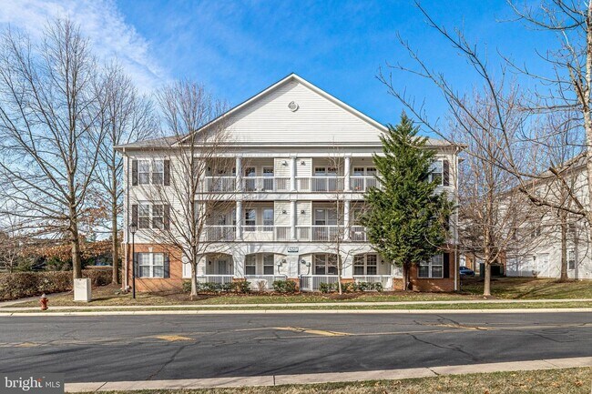 Foto del edificio - 42531 Rockrose Sq