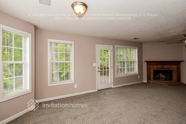 Foto del edificio - 4827 Baker Plantation Dr