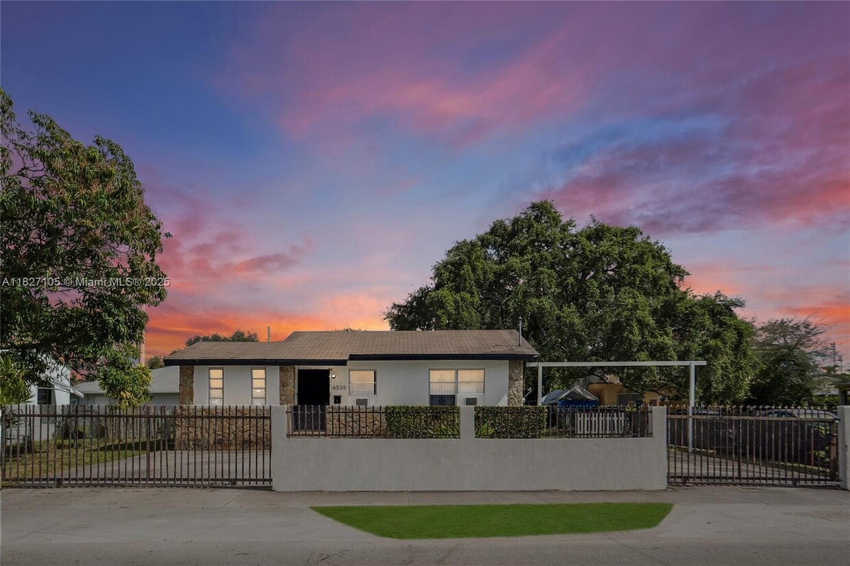 Primary Photo - 6535 NW 6th Ave