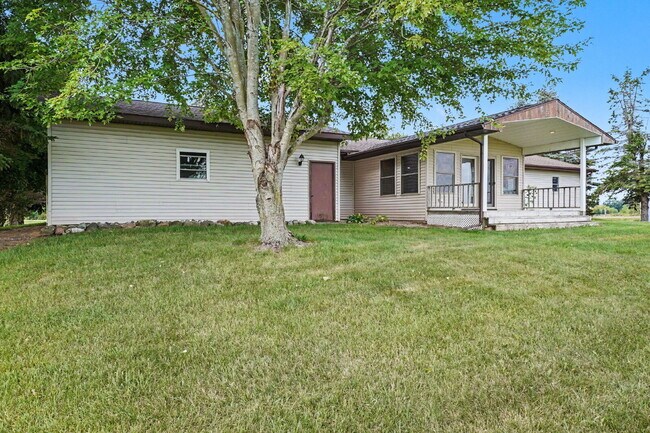 Foto del edificio - Beautiful Countryside 3-Bedroom Rental Home $2,200/Month!