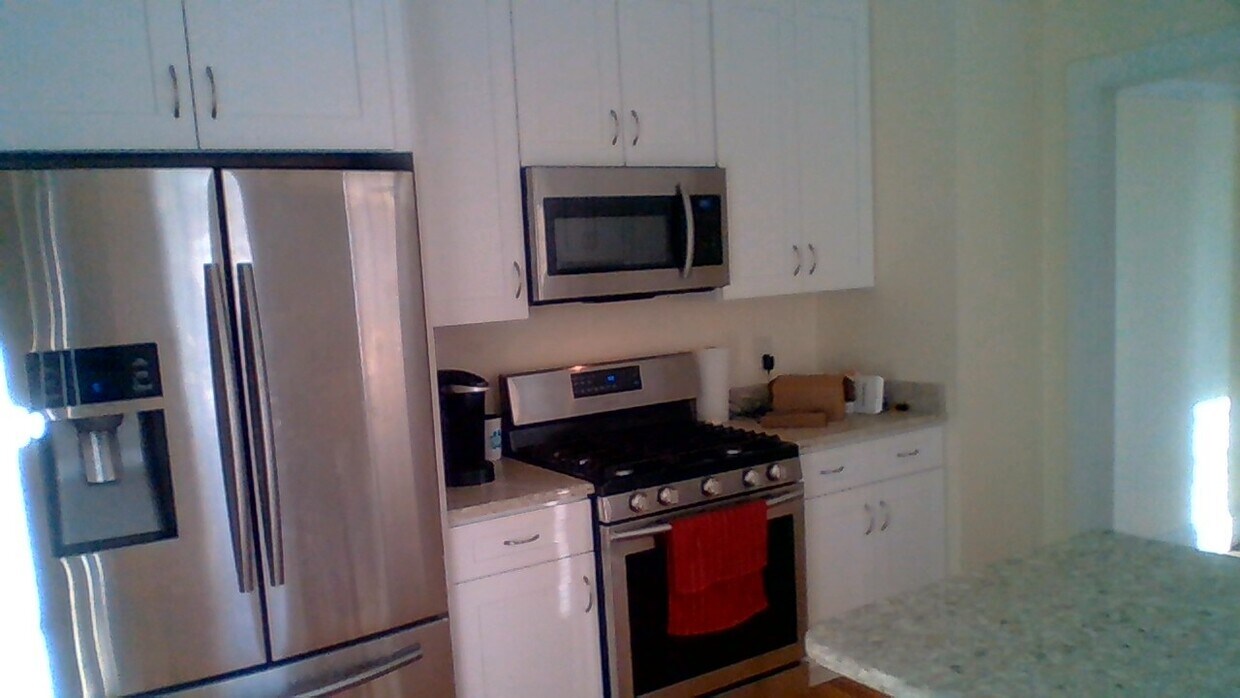 Primary Photo - 257 Fairfield Ave