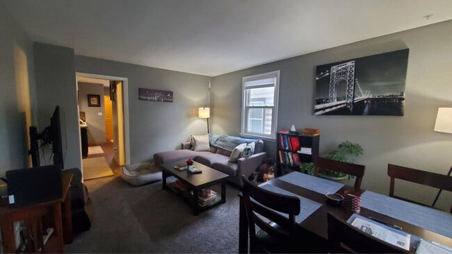 Foto del edificio - 1520 S 73rd St