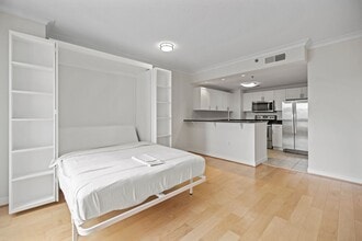 Building Photo - 777 7th St NW