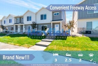Building Photo - 1382 N Mdw Ln