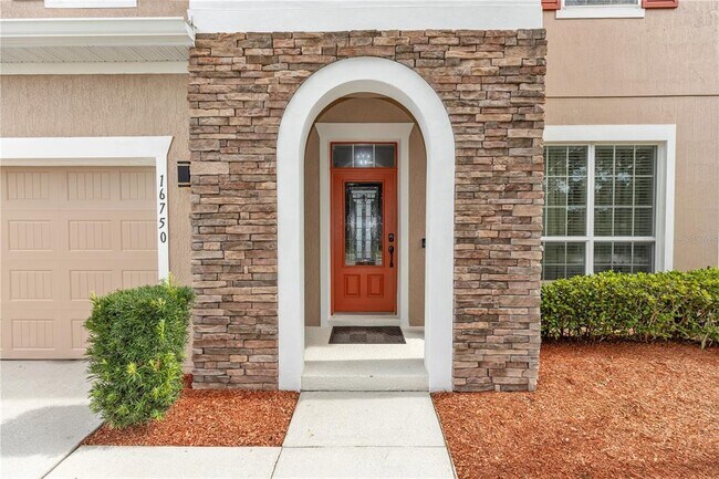 Foto del edificio - 16750 Abbey Hill Ct