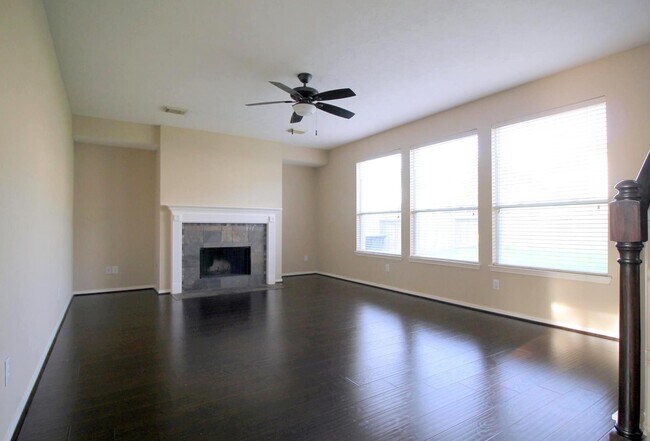 Foto del edificio - 1118 Oxford Mills Ln