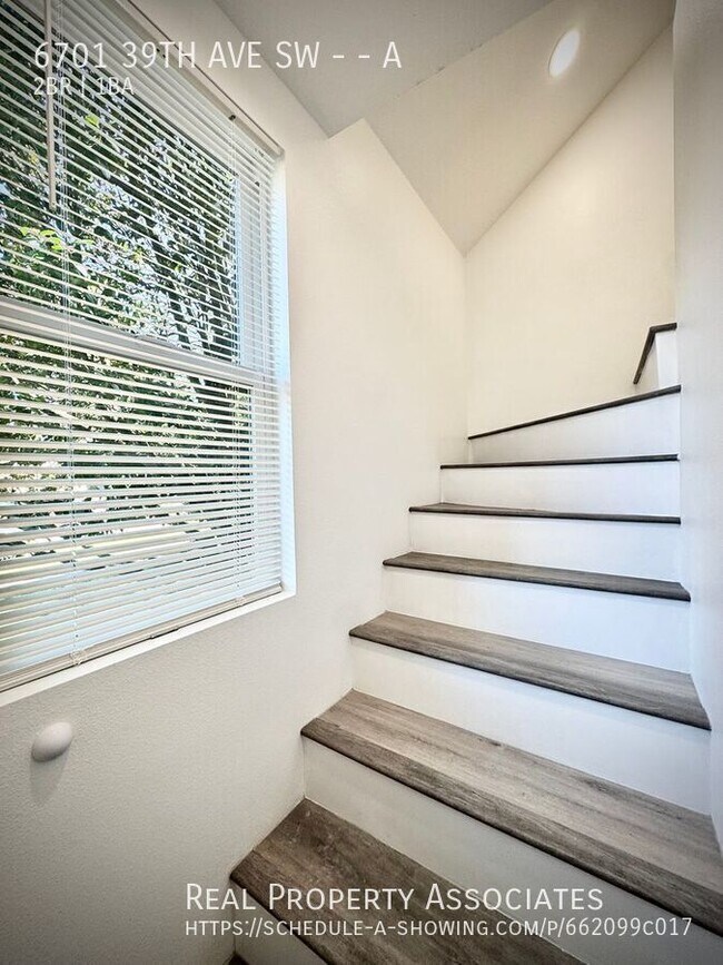 Foto del edificio - 6701 39th Ave SW