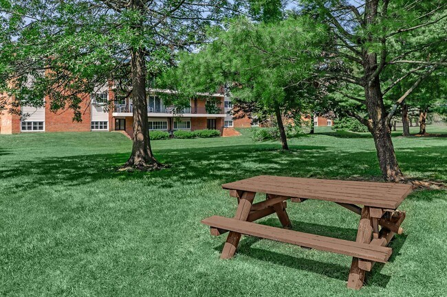 Foto del edificio - North Pointe Apartments