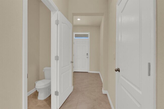 Building Photo - 1238 Lido Dr