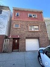 Building Photo - 7007 Madison St