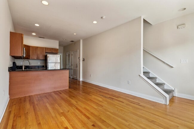 Foto del edificio - 1705 Arlington St